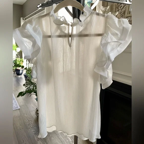 Ruffled Top - Picture 5 of 9